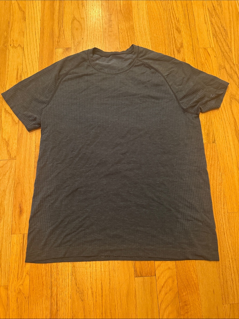 Men’s Metal Vent Tech Tshirt - navy blue